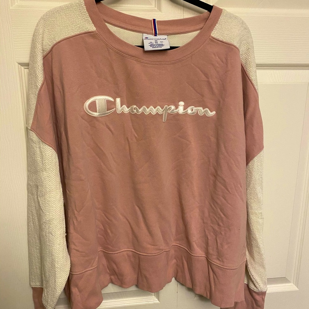 Champion Pull Over - image 1